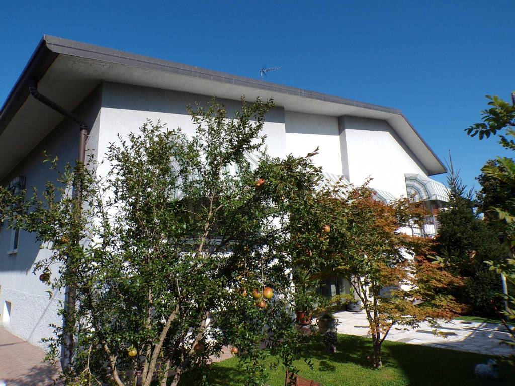 Villa a Ferno in Via Gorizia - Foto 2