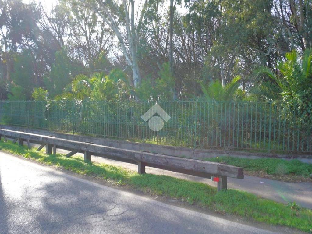 Terreno a Battipaglia in Via Lido Lago - Foto 4