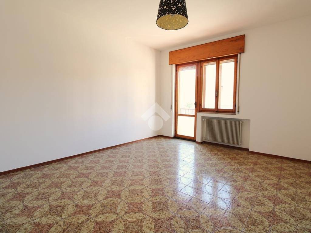 Appartamento a Valdagno in Viale Sette Martiri, 57 - Foto 3