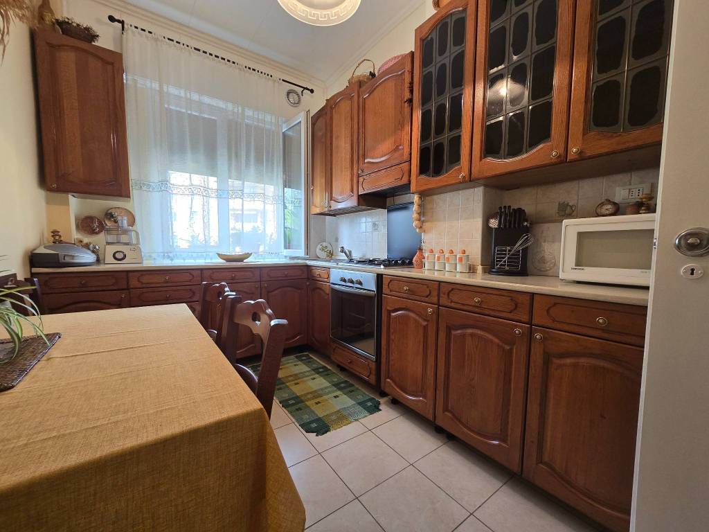 Appartamento a Vicenza in Via Pietro Scalcerle, 6 - Foto 2
