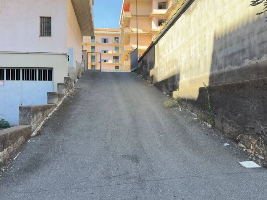 Box / garage a Acireale in Via Tupparello, 10 - Foto 5