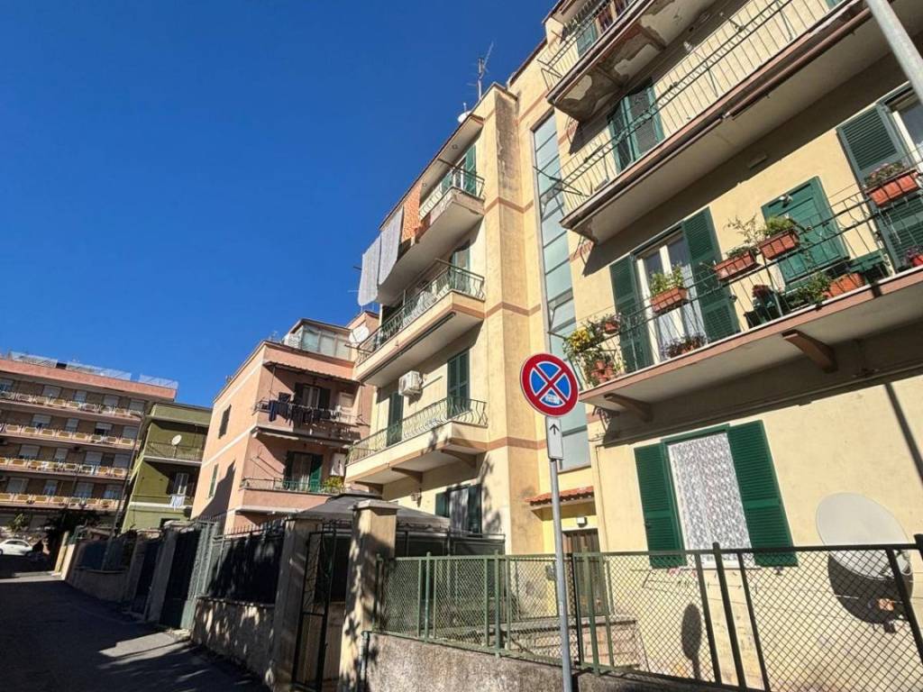 Appartamento a Tivoli in Via Fratelli Bandiera, 10 - Foto 4
