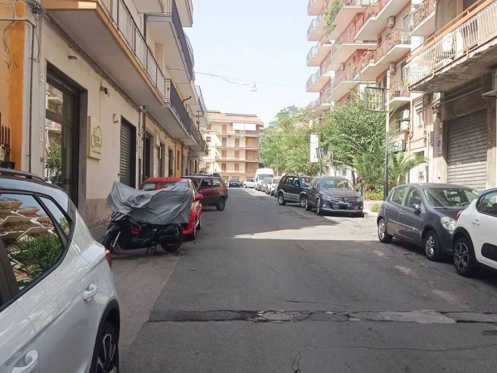 Immobile a Acireale in Via Grassi Bertazzi, 19 - Foto 2