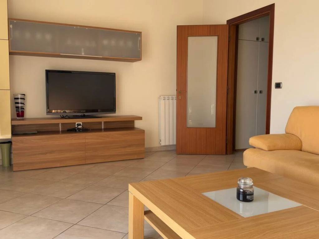 Appartamento a Giarre in Via Alessandro Manzoni, 88 - Foto 5