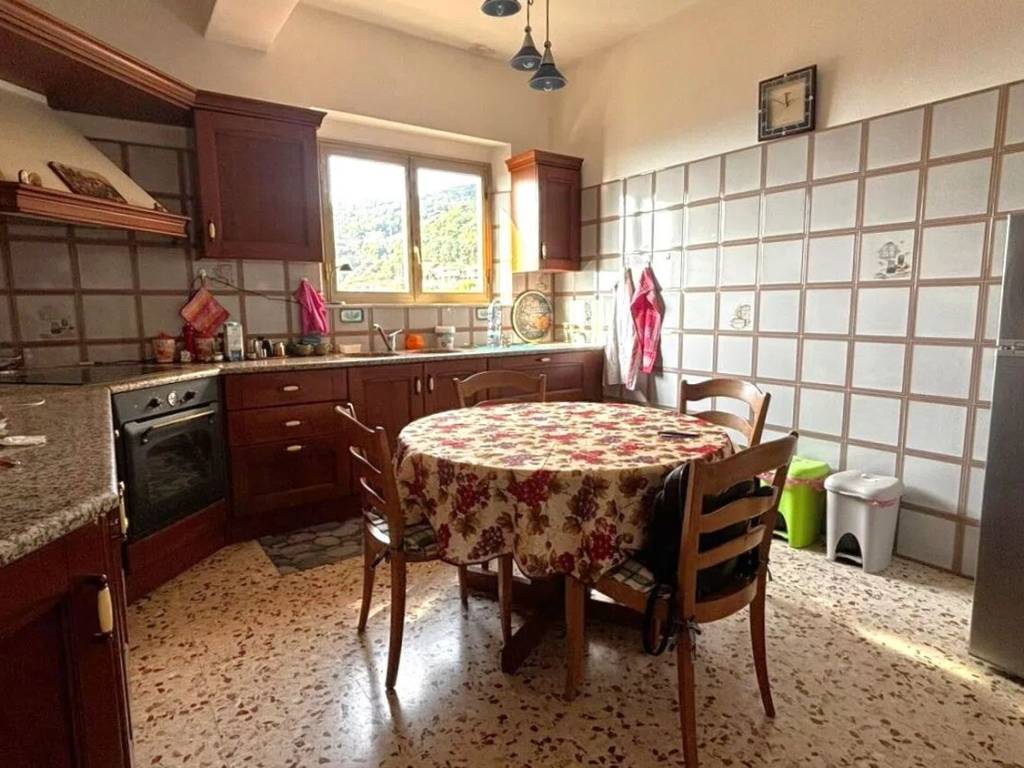 Appartamento a Zafferana etnea in Via Dei Gerani, 29 - Foto 3
