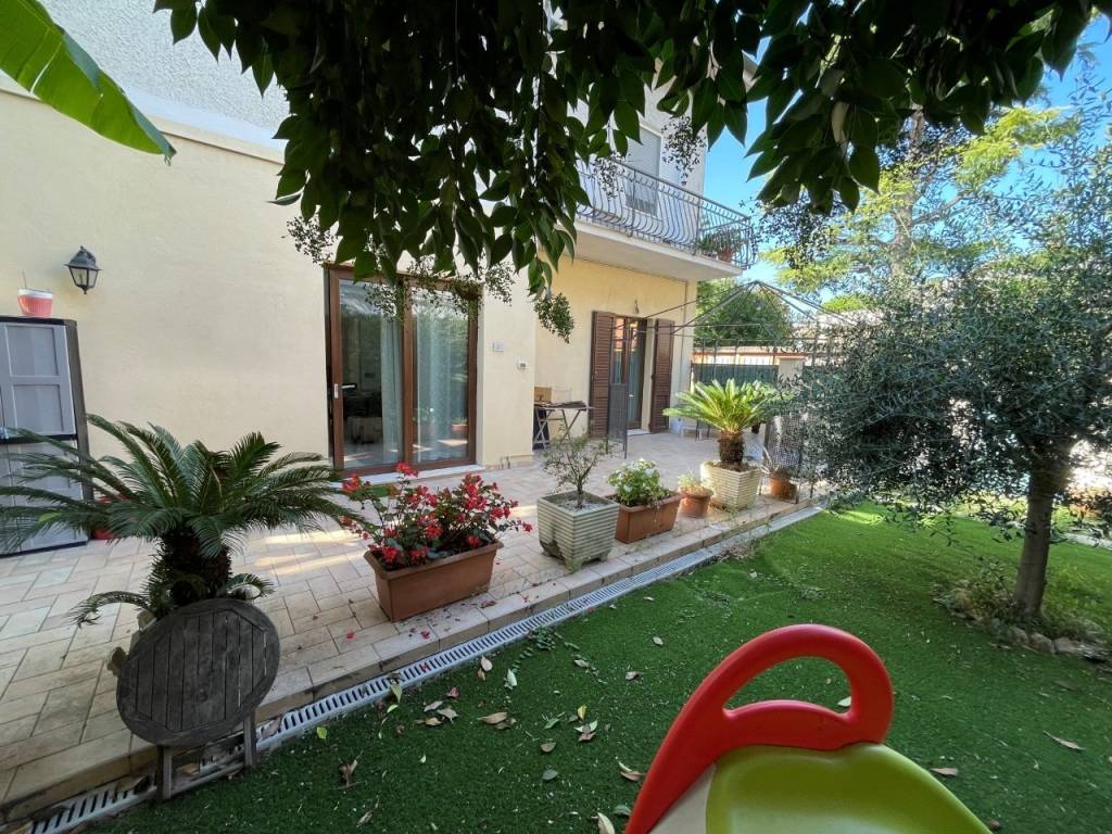 Appartamento a Civitanova marche in Via Capitano Elia, 23 - Foto 4