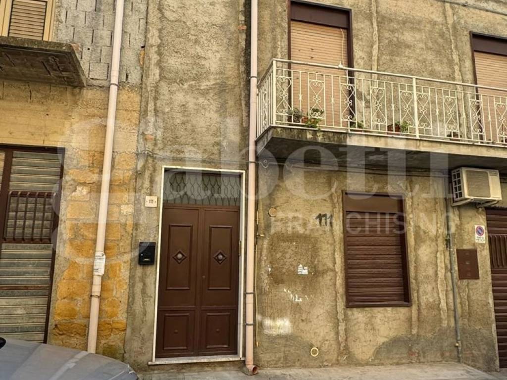 Appartamento a Pietraperzia in via Canalicchio, 111 - Foto 2