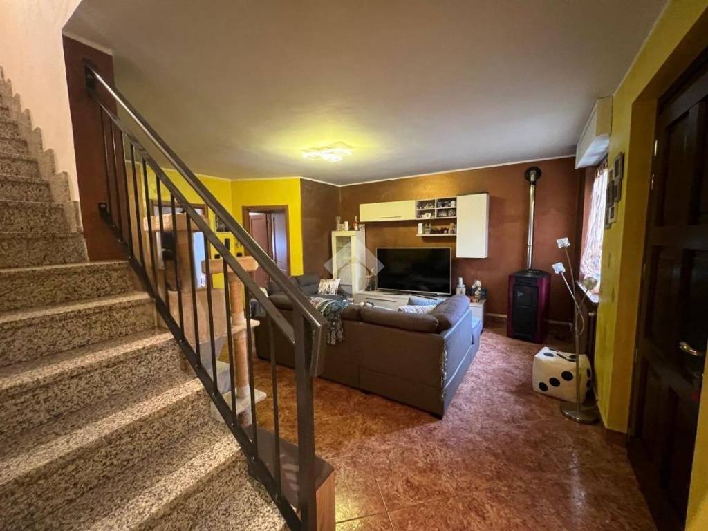 Villetta a schiera a Envie in Via della rocca, 75 - Foto 4