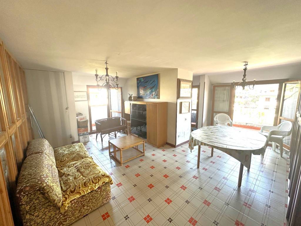 Appartamento a Formia in Lungomare Città di Ferrara - Foto 2