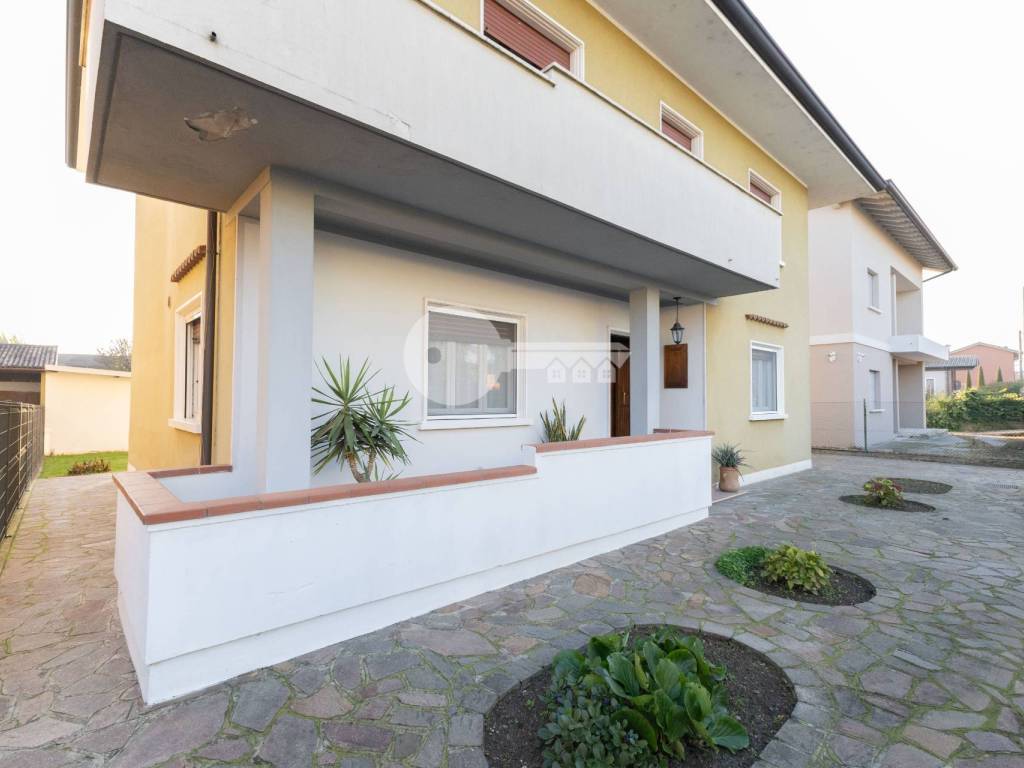 Villa a Gottolengo in Via Celso Cami, 28 - Foto 5