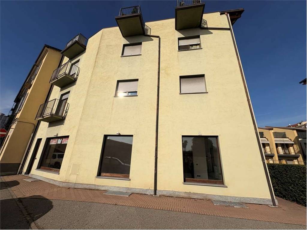 Appartamento a Pinerolo in via vigone , 42 - Foto 2