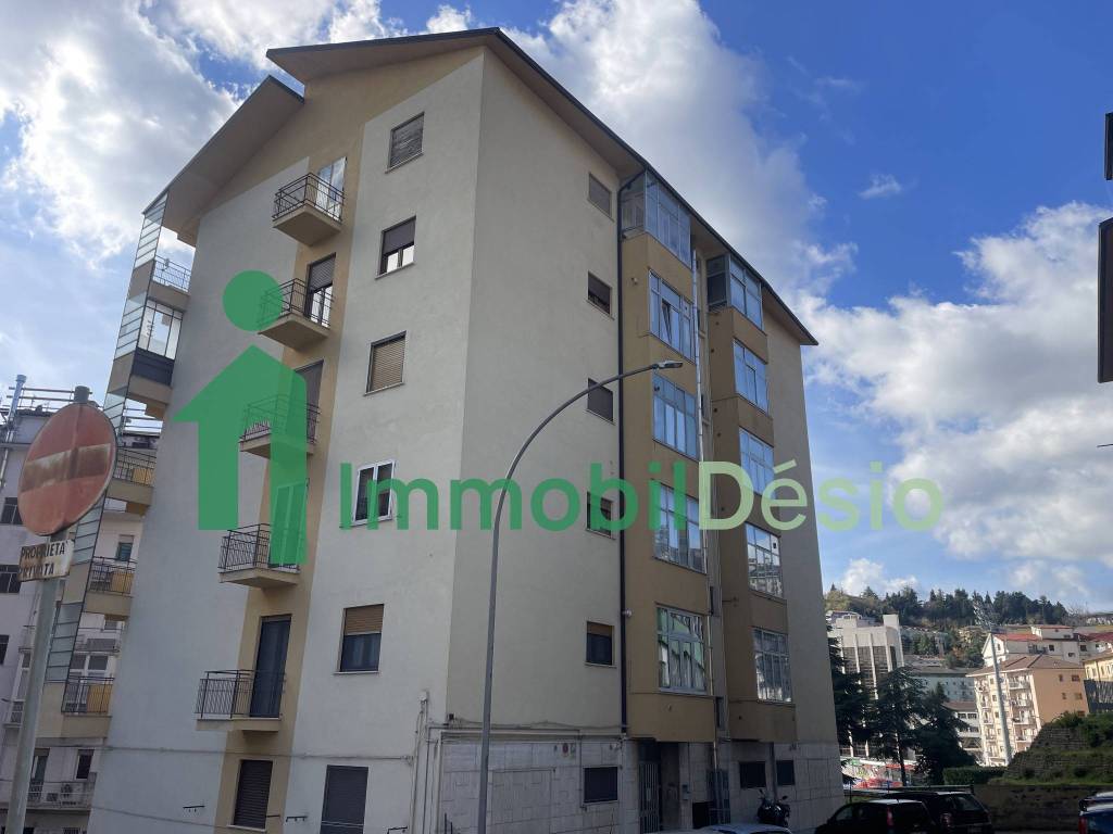 Appartamento a Potenza in Piazzale Luigi Rizzo, 5 - Foto 3