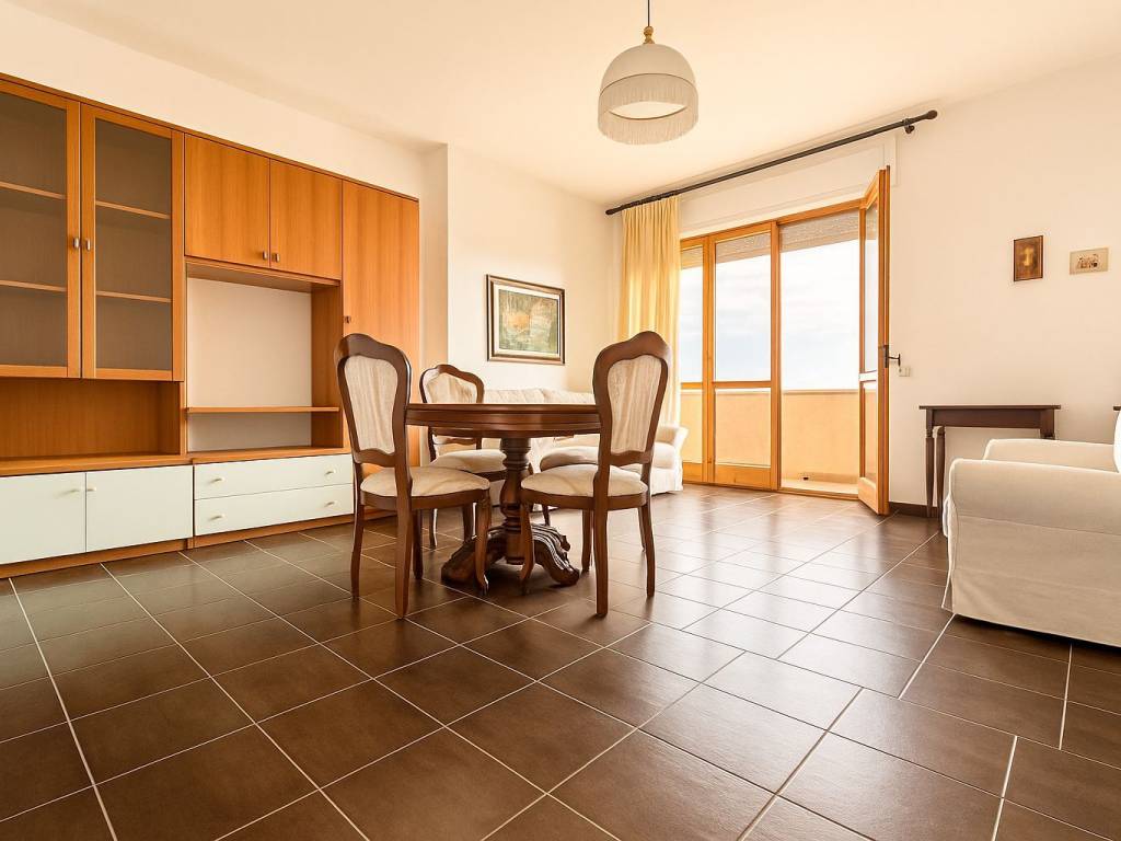 Appartamento a Pontedera in Via Vittorio Veneto, 187 - Foto 4