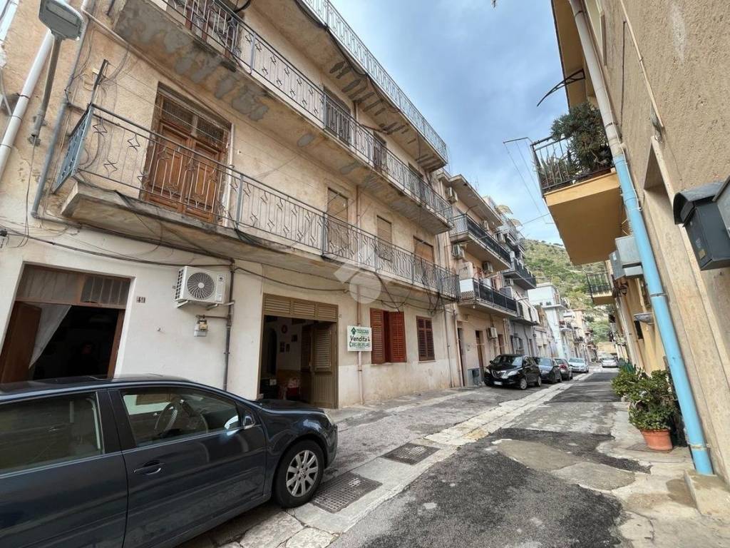 Casa indipendente a Castellammare del golfo in Via Ludovico Ariosto, 39 - Foto 4