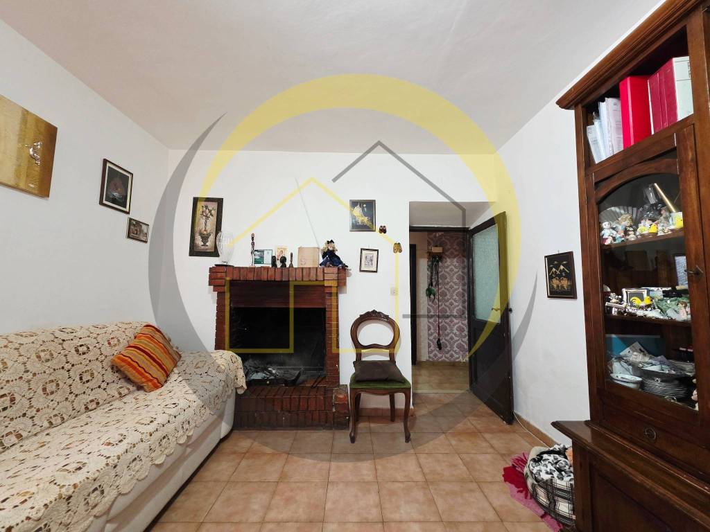 Appartamento a Allumiere in Via Adolfo Klitsche, 12 - Foto 2
