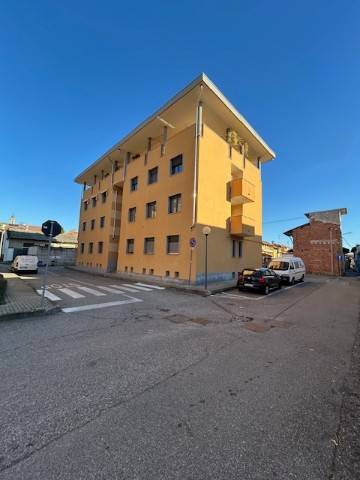 Appartamento a Galliate in Vicolo Giuseppe Popolo, 19 - Foto 4