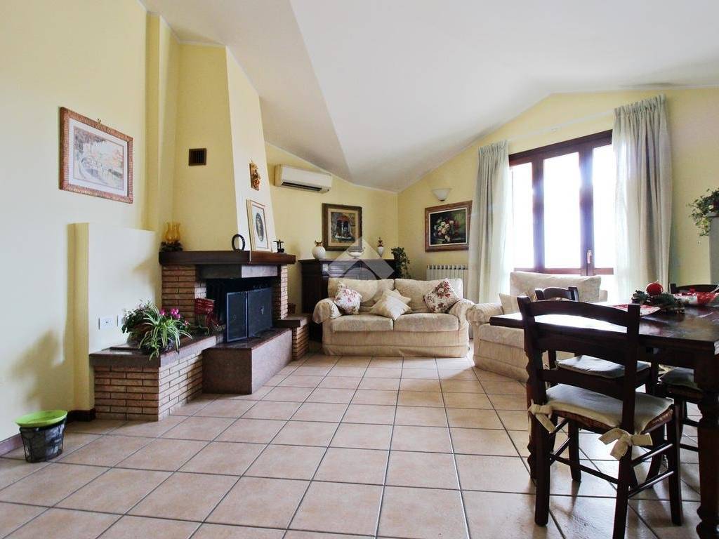 Appartamento a Prato in Via Argonne - Foto 2