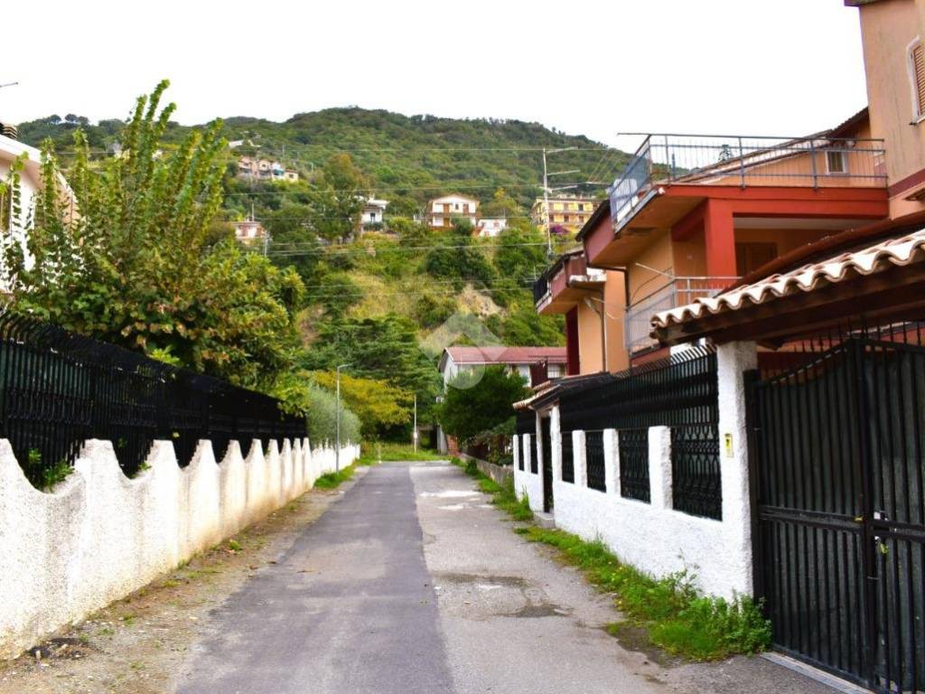 Appartamento a Falconara albanese in Via Marinella - Foto 2
