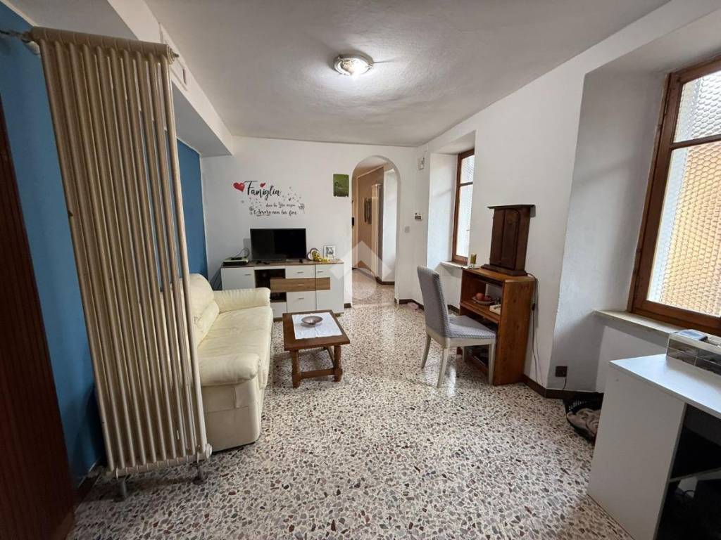 Appartamento a Lanzo torinese in Via sant'ignazio, 4 - Foto 2