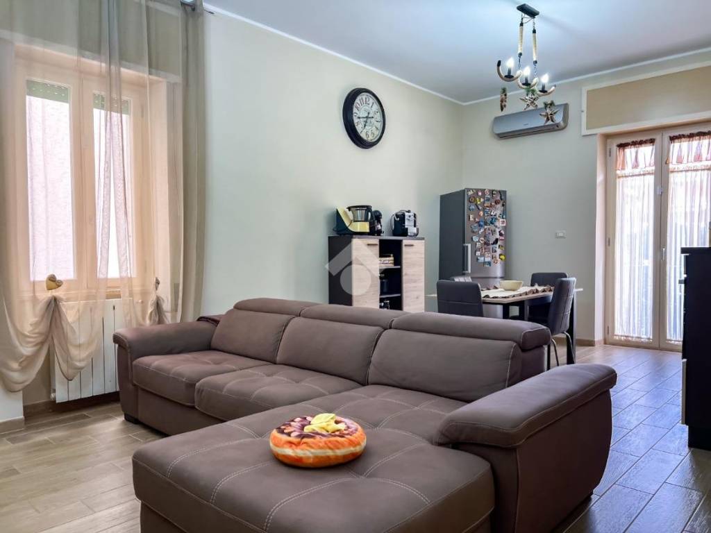 Appartamento a Formia in Via giuseppe d'henry, 7 - Foto 4