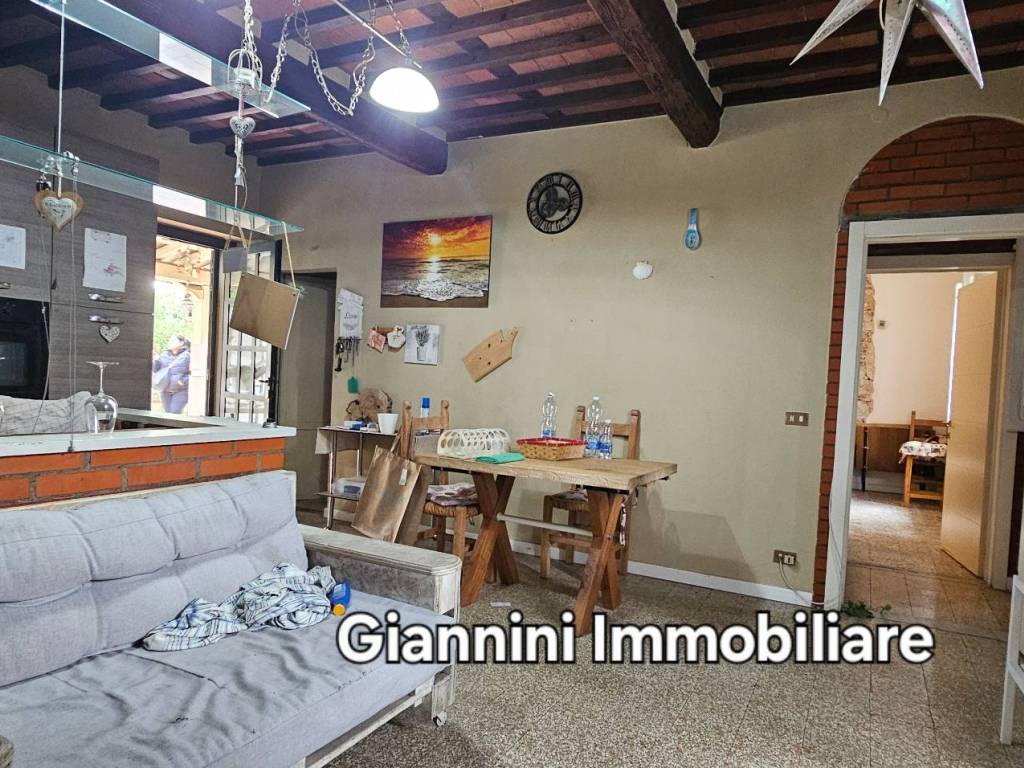 Casa indipendente a Porcari in Via della Pace - Foto 5