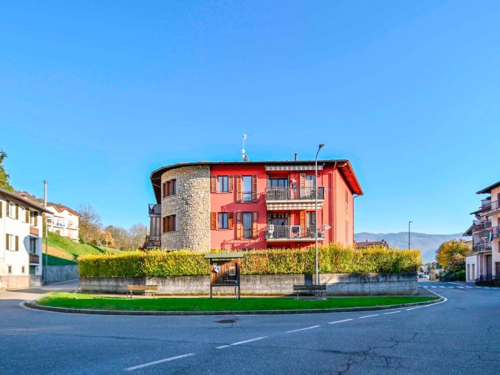 Appartamento a Casnigo in Via Valle - Foto 4
