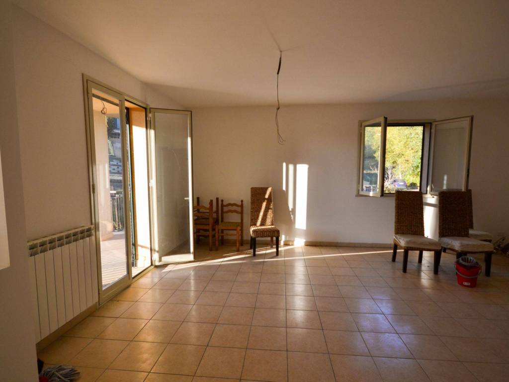 Appartamento a Fabro in Via Ticino - Foto 2