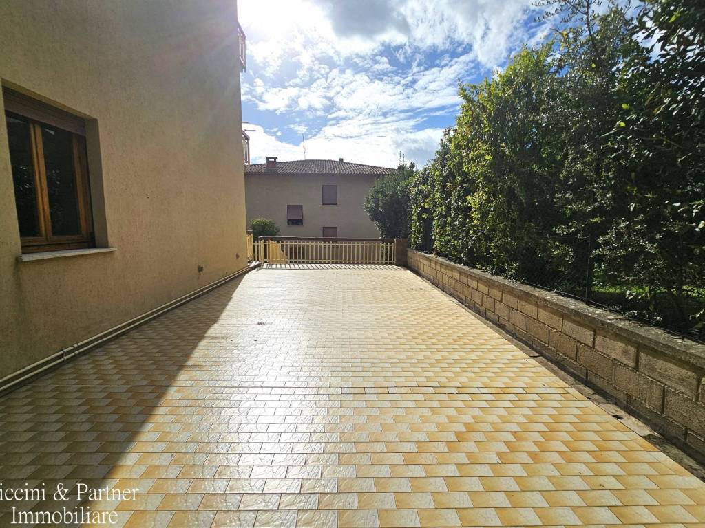 Appartamento a Tuoro sul trasimeno in Piazza Santa Maria Maddalena, 2 - Foto 3