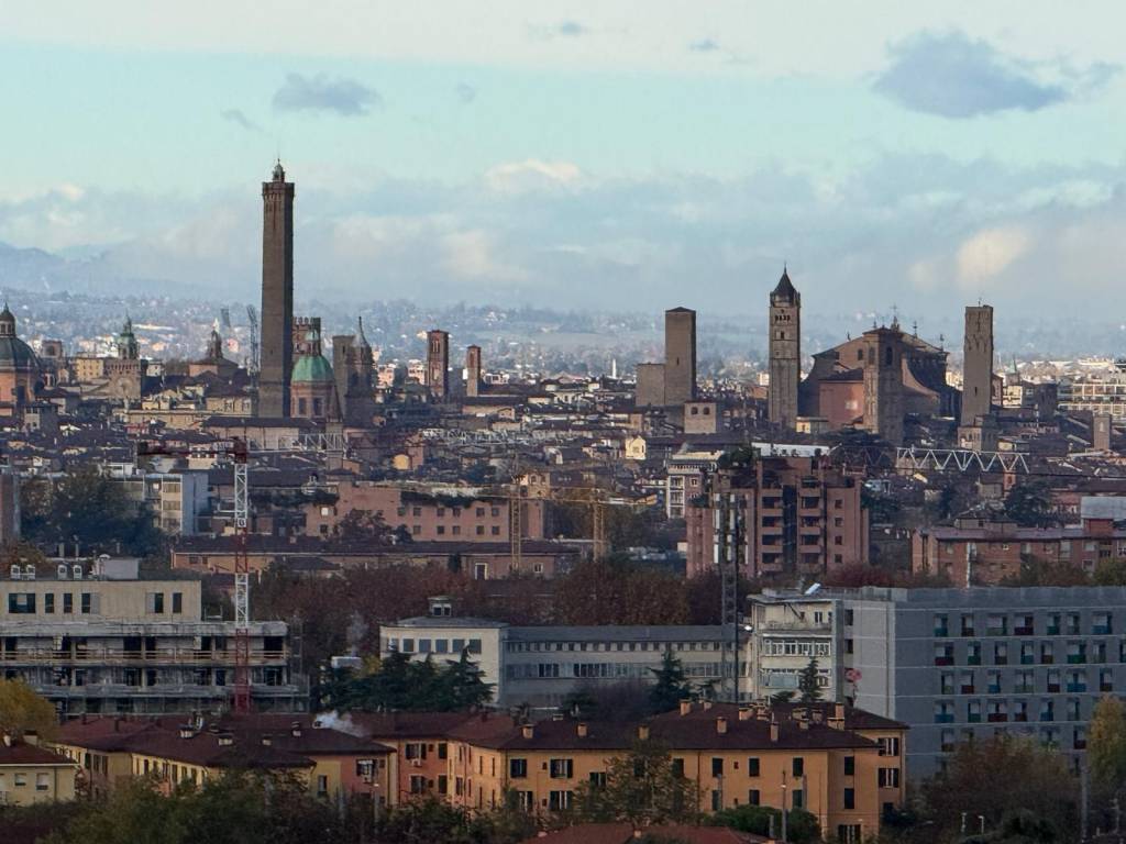 Appartamento a Bologna in Via Benvenuto Cellini - Foto 2