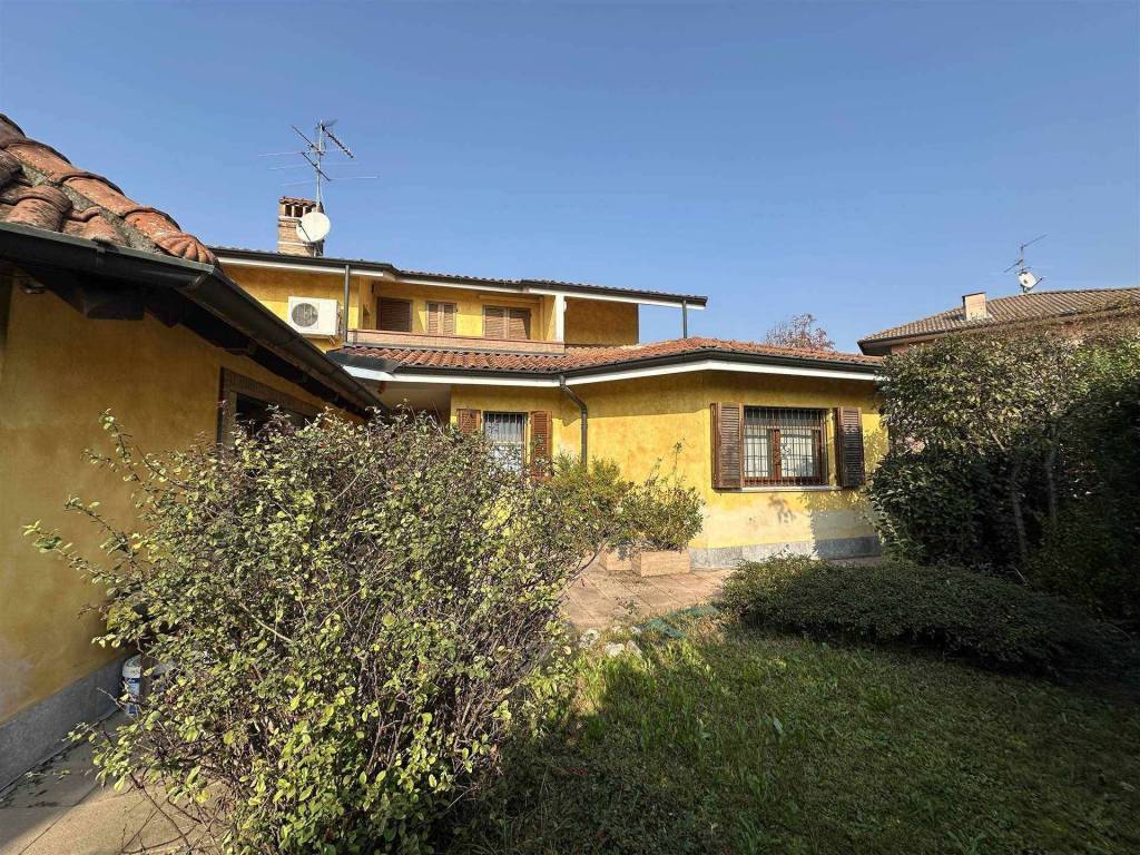 Villa a Sant'angelo lodigiano in Via Generale Dalla Chiesa - Foto 4