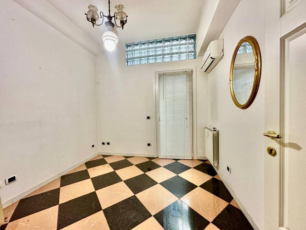 Appartamento a Verona in Via Giovanni della Casa - Foto 3