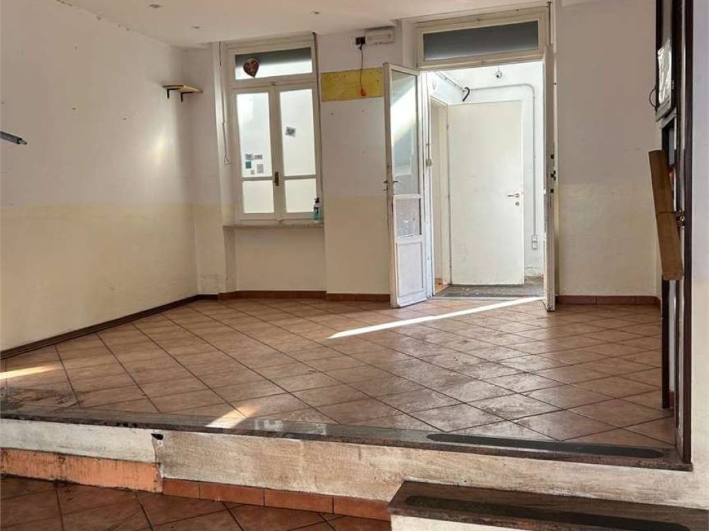 Immobile a Lanzo torinese in via Umberto I, 6 - Foto 4