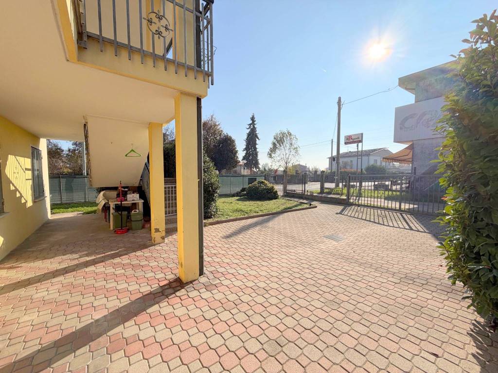 Villa a Cerea in Via Frescà, 22 - Foto 3