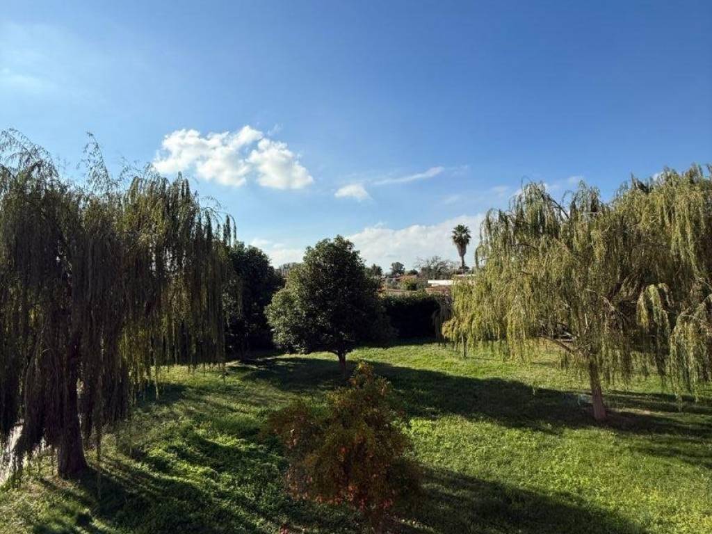 Villa a Aprilia in Via Panaro - Foto 4