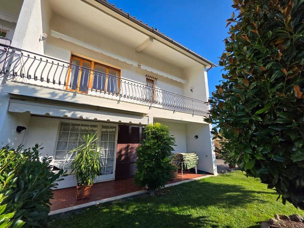 Villa a Castelnuovo berardenga in Strada di Casello Ripa - Foto 2