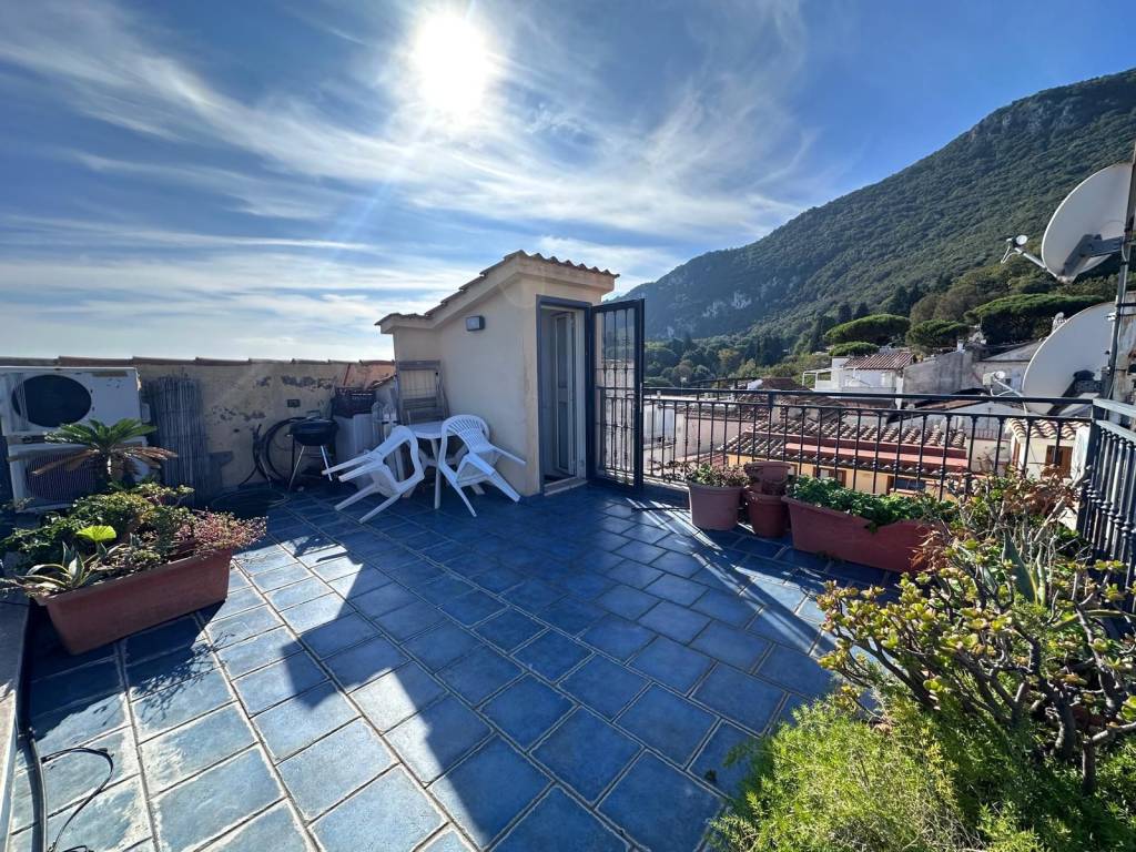 Appartamento a San felice circeo in Piazza Aleardo Aleardi - Foto 2