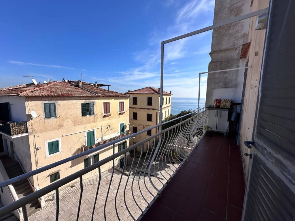 Appartamento a San felice circeo in Piazza Aleardo Aleardi - Foto 5