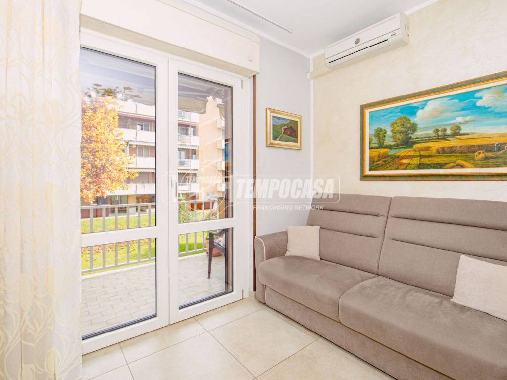 Appartamento a Mortara in Via Mirabelli 11 - Foto 2