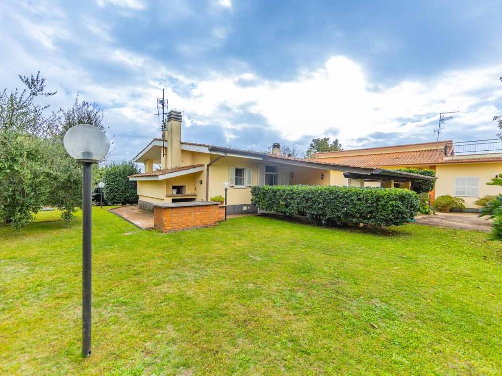 Villa a Velletri in Via Catalini - Foto 5