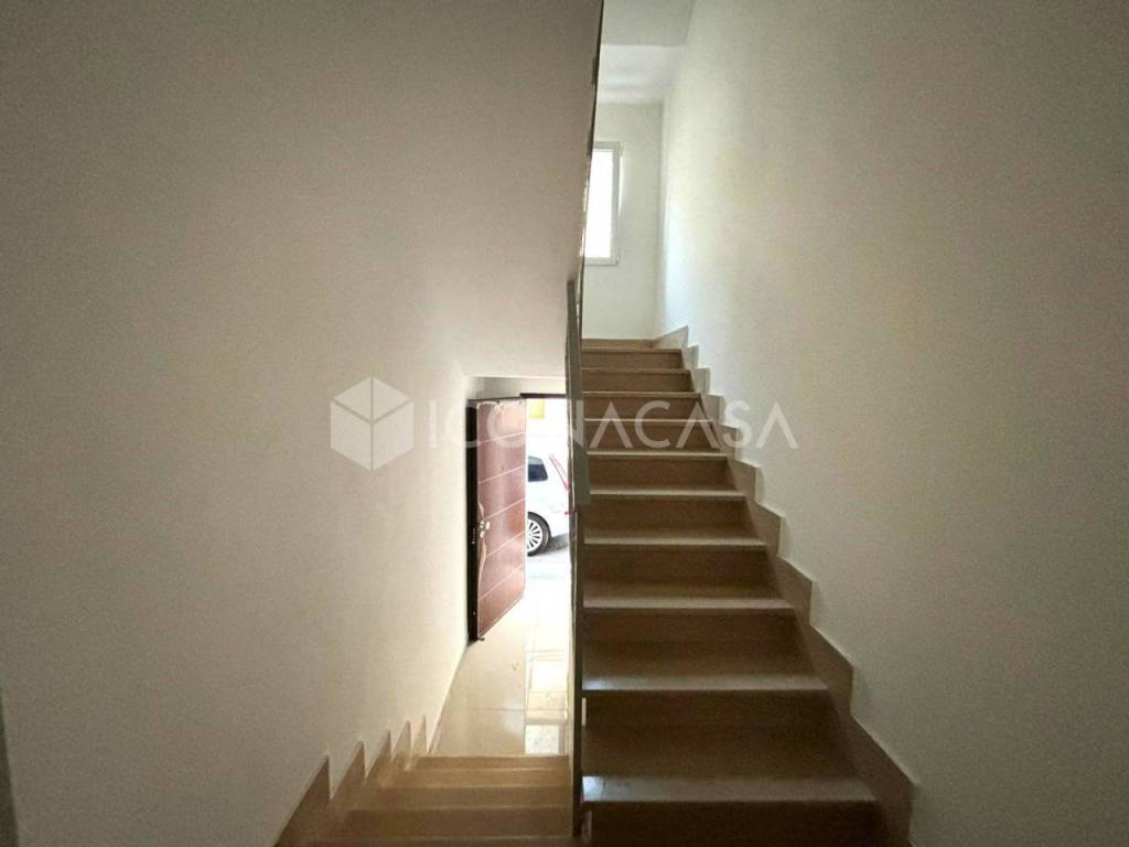 Appartamento a Noicattaro in Via Zara - Foto 4