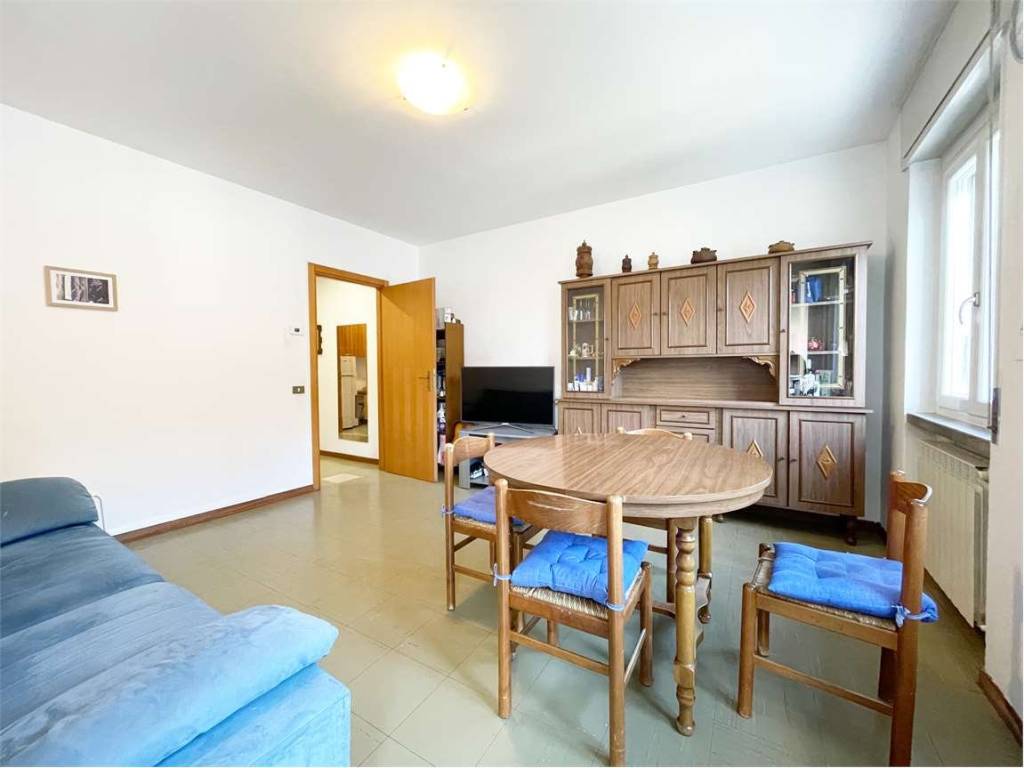 Appartamento a Chiavenna in Via Enrico Fermi , 7 - Foto 4