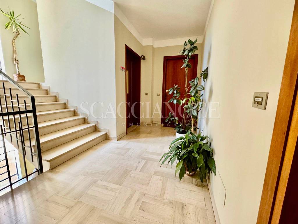 Appartamento a Valdilana in Via Roma - Foto 2