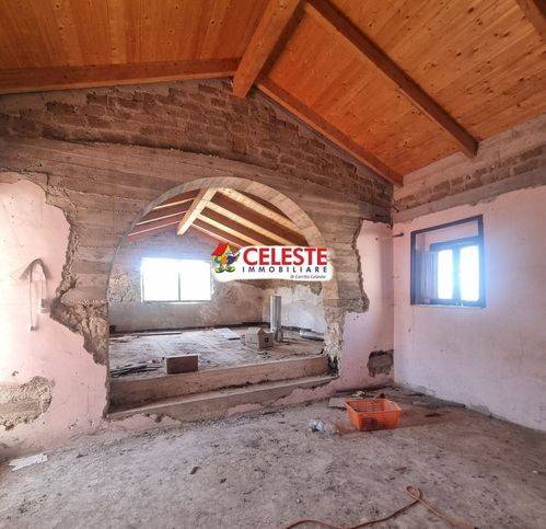 Villa a Sessa aurunca in Via Tuoro - Foto 2