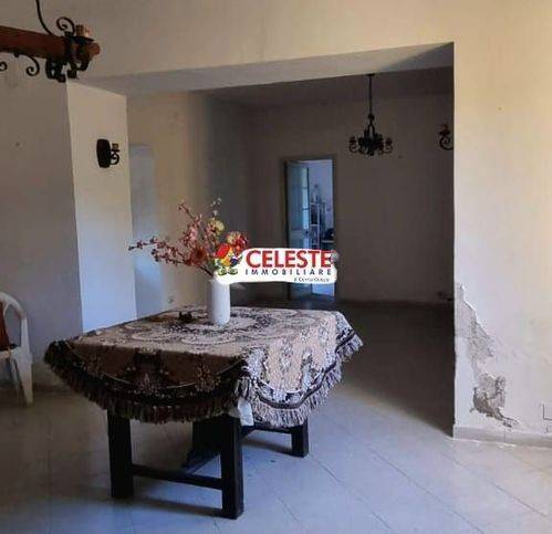 Villa a Sessa aurunca in Via Sessa Aurunca - Foto 5