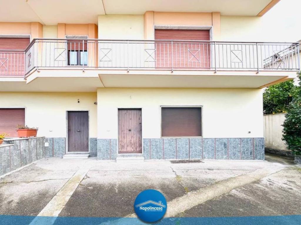 Appartamento a Casoria in Via Michelangelo Buonarroti - Foto 2