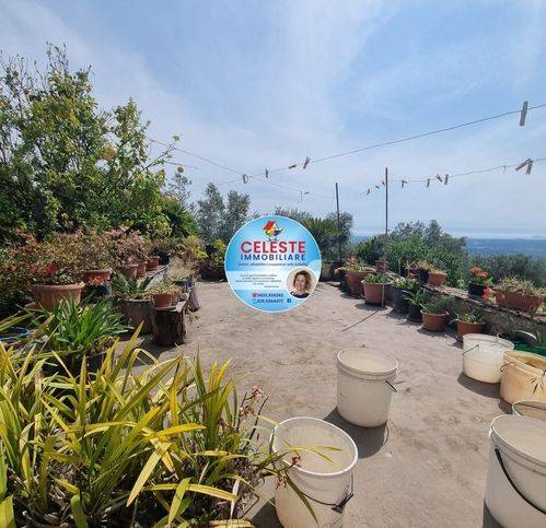 Villa a Sessa aurunca in Via Agonursi - Foto 2