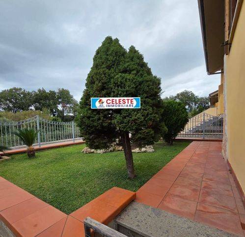 Villa a Sessa aurunca in Via Corso - Foto 5