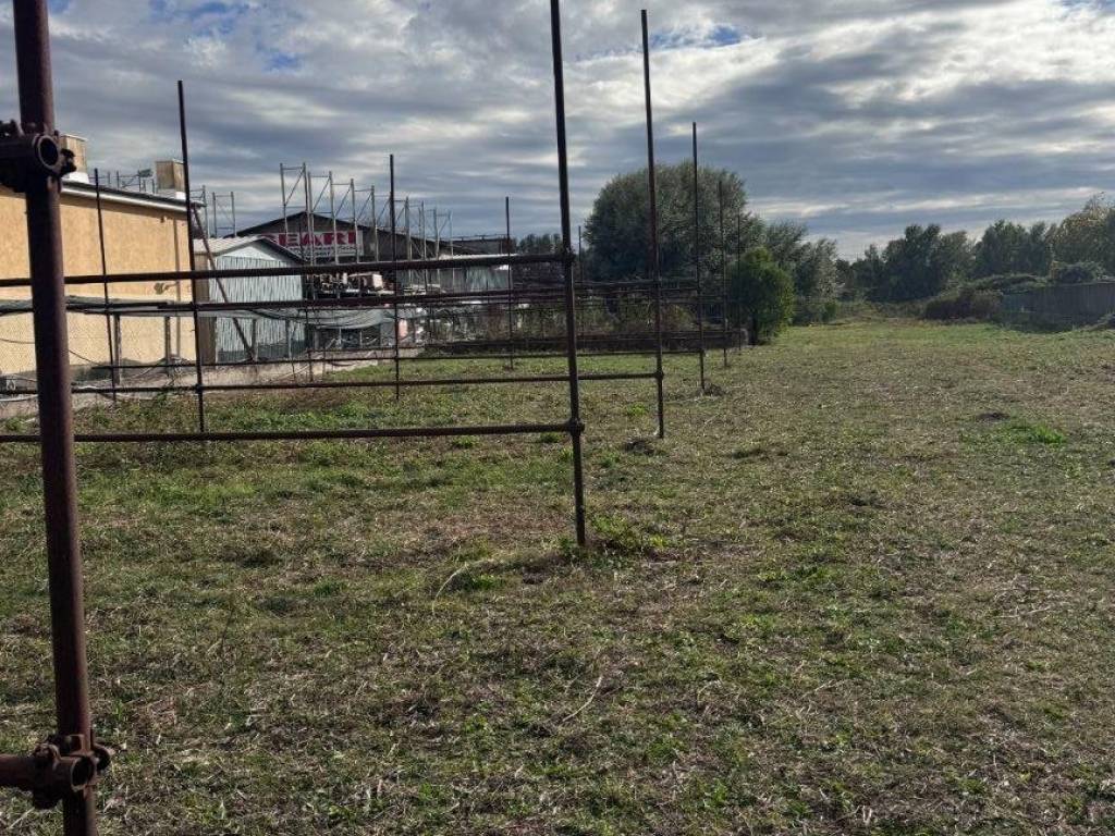 Terreno a Capena in Via Madonna Due Ponti - Foto 4