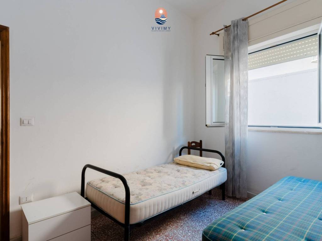 Casa indipendente a Racale in Via Luigi Rizzo - Foto 4