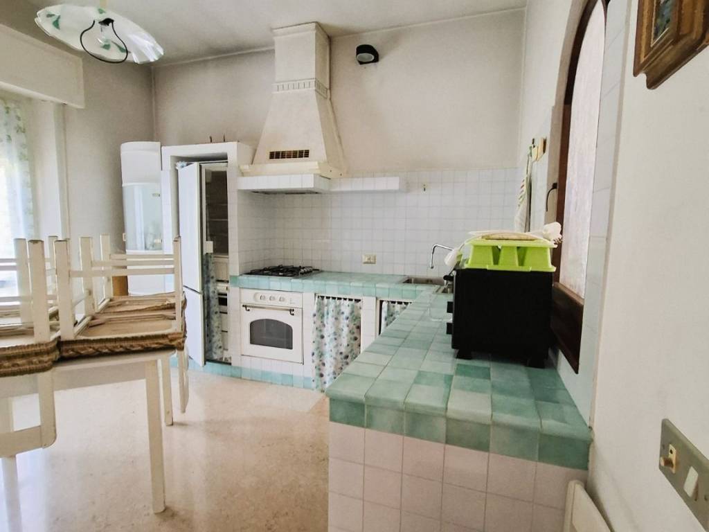 Villa a Monte san vito in Viale Martiri della Resistenza - Foto 2